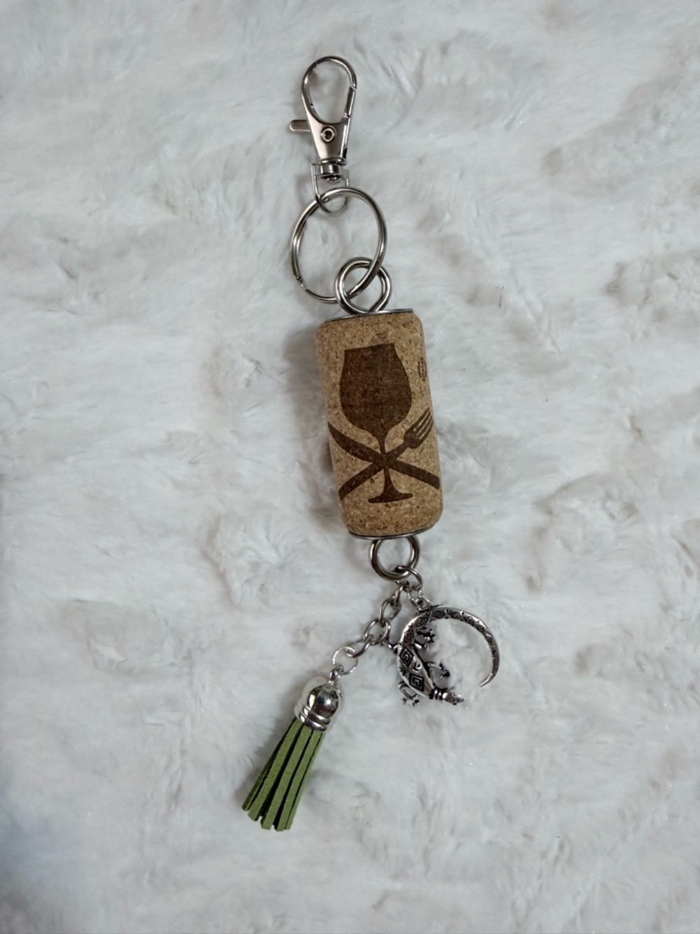 Handmade Wine Cork Keychain with green tassel and lizard